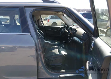 2018 Mini Countryman Cooper S from USA, damaged, VIN WMZYT5C33J3E59507